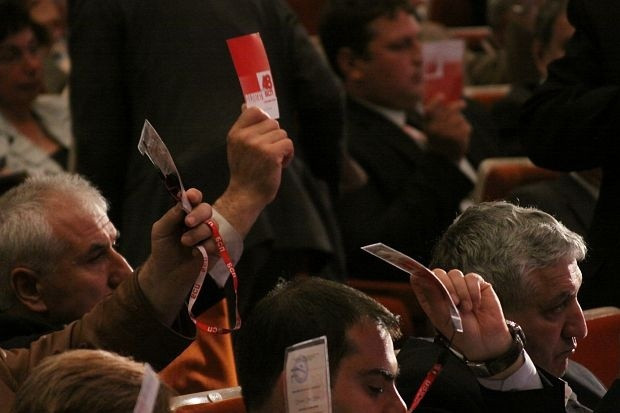 Изненада! Вижте кой поема ръководството на БСП