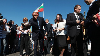 Сринаха тотално цената на земята под пътищата!