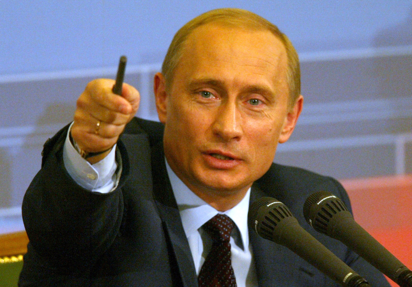 Владимир Путин номиниран за Нобел за мир!