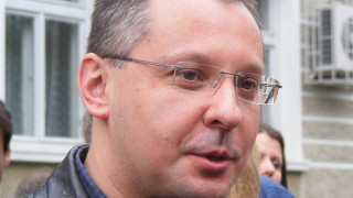 Сергей Станишев е на път да събори управляващите?