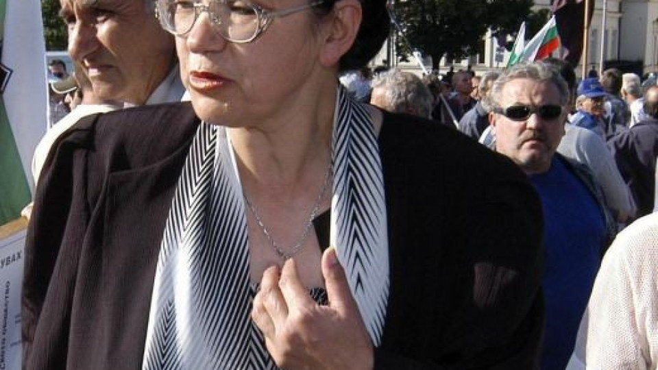 Стела Банкова призна: След като бях депутат, живях с 200 лева на месец