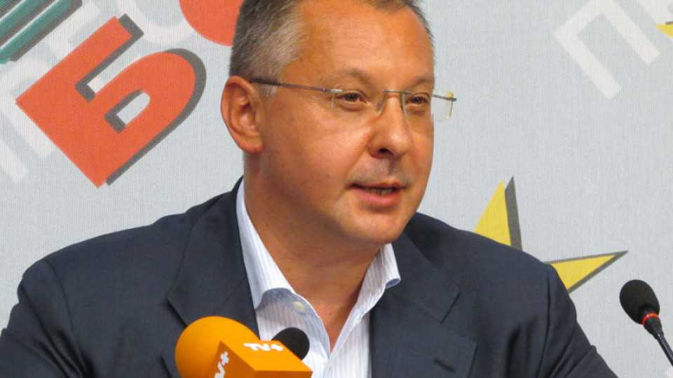 БСП изключи депутати заради Георги Първанов. Още трима аут от партията