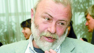 Професор Драгомир Драганов пак е хванат пиян