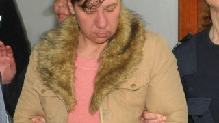 Атанаска Георгиева увила два найлона около главата на Александра, за да е сигурна, че е мъртва