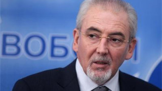Лютви Местан поиска оставката на кабинета!