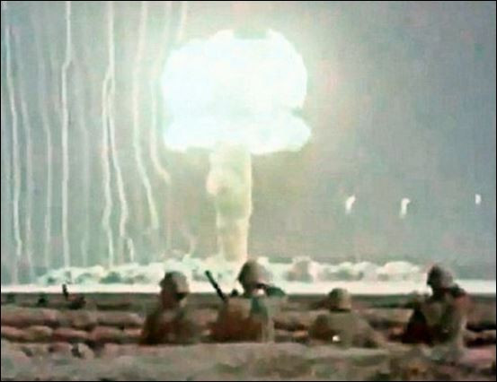  САЩ на косъм от ядрена катастрофа (Подробности)