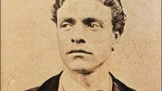 Американец отдаде почит на Левски с татус-послание