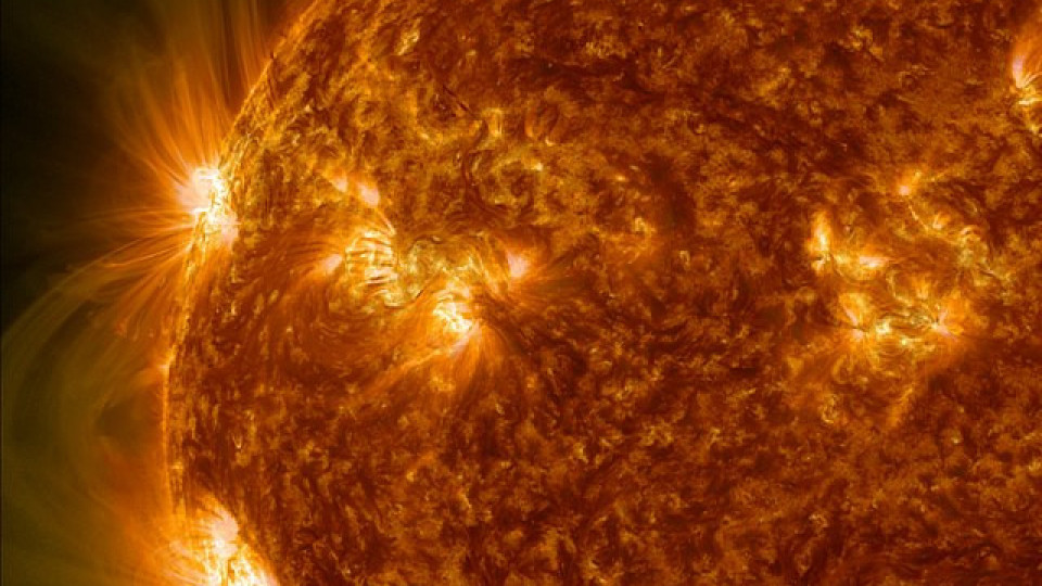 Астрономи: Слънчева буря едва не ни върна в 18-ти век