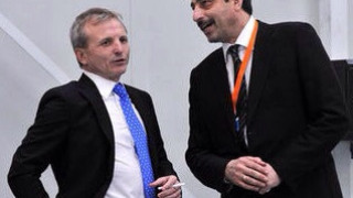 Цветан Василев понесе тежък удар под кръста