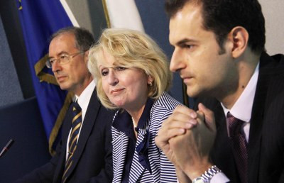 МВнР закъса с финансите: Нямаме пари за избори в чужбина!