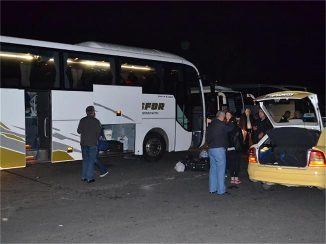Започна се! Първите автобуси от Турция пристигнаха за изборите