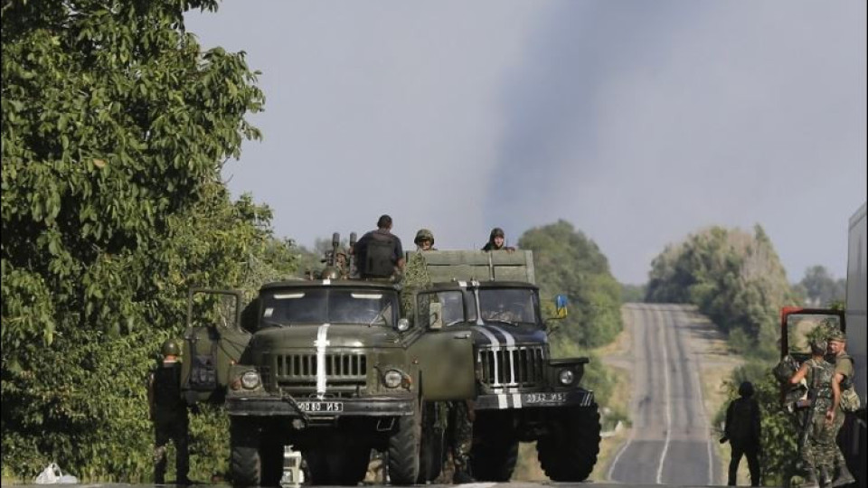Киев: Русия ни нападна с артилерия (Страните пред война)