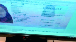 Тайна фабрика за фалшиви паспорти действа в Македония (Видео)