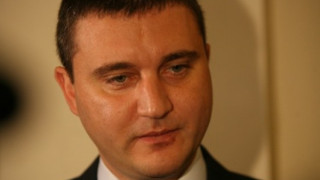 Финансовият министър Владислав Горанов развърза кесията
