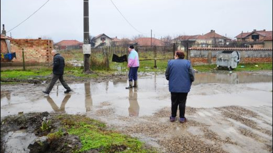 Потоп в южна България, ГКПП Капитан Андреево недостъпен