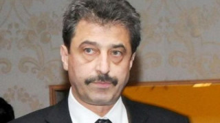 Цветан Василев лъсна в афера с руски олигарси