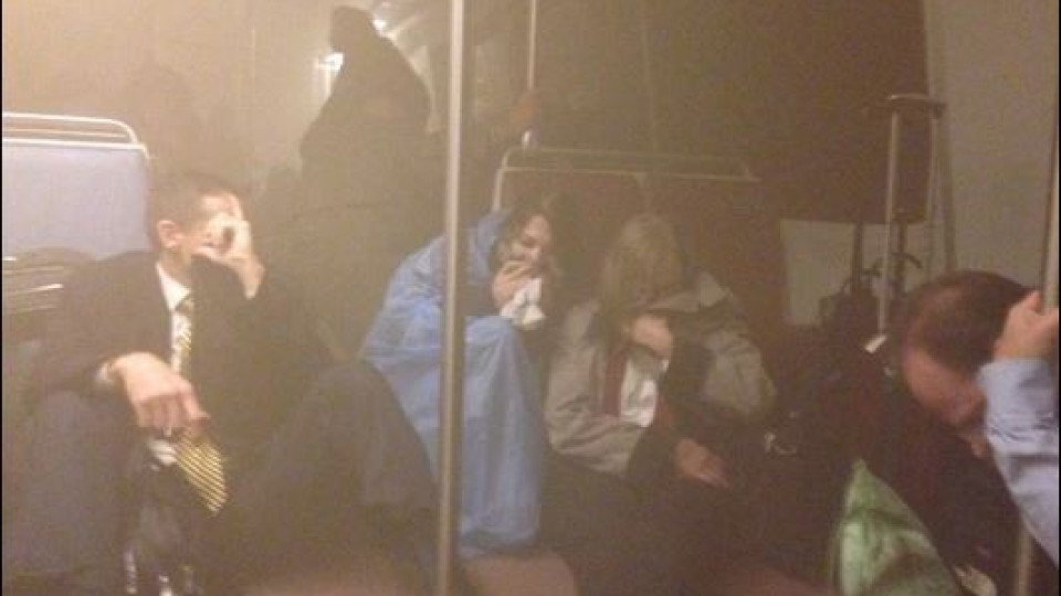 Обгазиха метрото във Вашингтон (Снимки и видео)