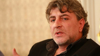 Сашо Морфов съсипва Народния театър, актьори на бунт