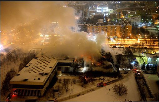 Страшен пожар в Москва – изгоряха 14 милиона книги
