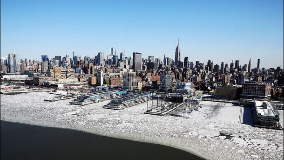 Ню Йорк в леден капан (Арктическа зима в САЩ)