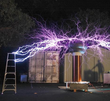 Ново изобретение на Никола Тесла, слага край на сметките за ток?