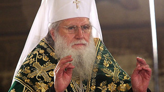 Патриарх Неофит се срина