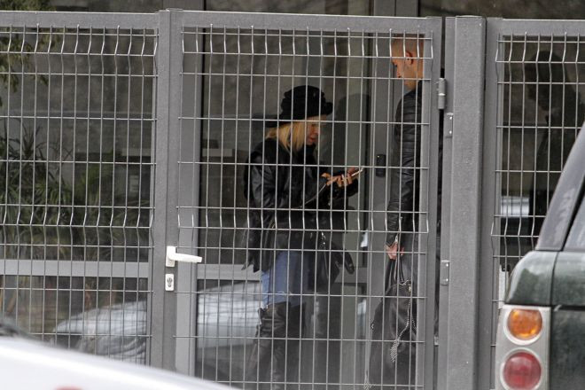 Папарашки снимки на Лили Иванова взривиха нета