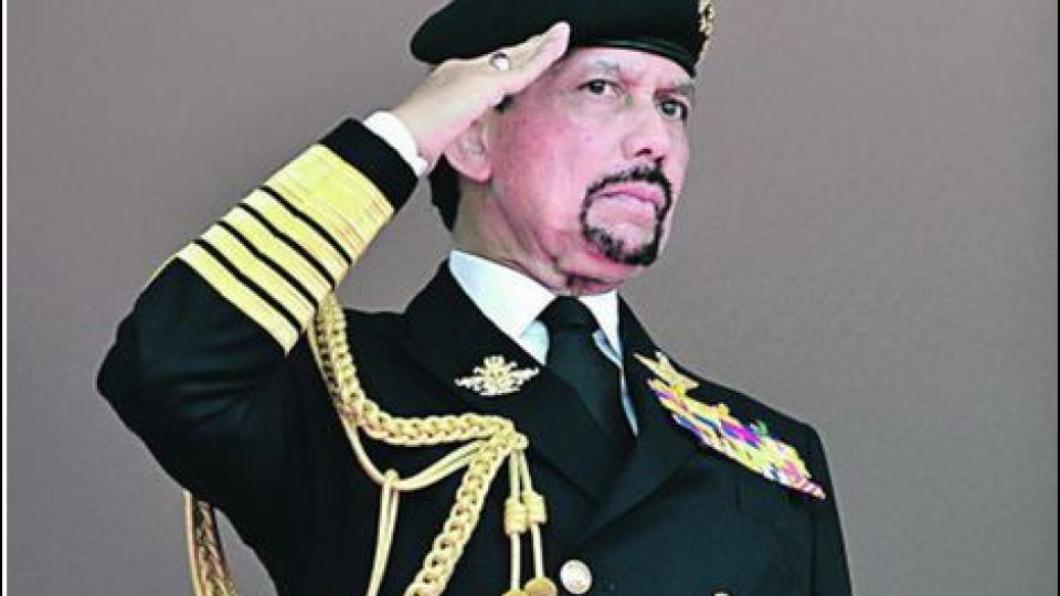 Султанът на Бруней скандализира (Тайния му живот шокира всички)
