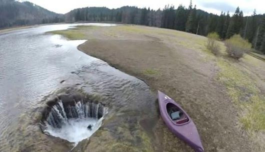 Тайнствено езеро в САЩ мистериозно изчезва