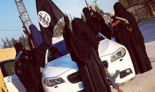Илюзията Ислямска държава: Защо тийнейджърки бягат при джихадистите?