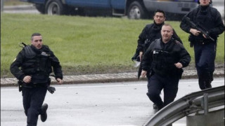Париж отново под обсада (Освободиха 18 заложници)