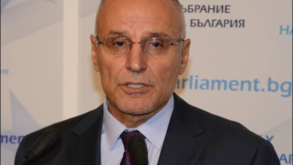 Димитър Радев е новият шеф на БНБ (Топ професионалист сменя Иван Искров)