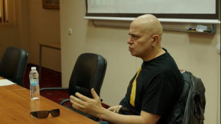Скандал! Екипът на Слави Трифонов е пред напускане