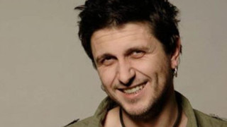 Асен Блатечки взриви театралите