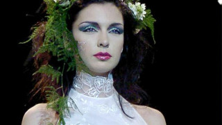 Горещо: Виж кого забърса Жени Калканджиева!