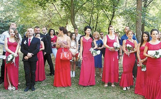 Севдалина и Валентин Спасови вдигнаха тежка сватба