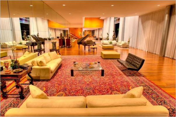 Дилма Русеф с най-красива резиденция в света (Къде живеят световните лидери)