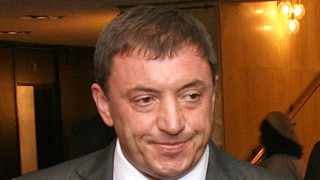 Думнаха по Алексей Петров с РПГ