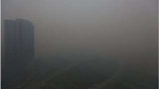 Китай не може да се бори със смога (Болниците пълни, маски няма)