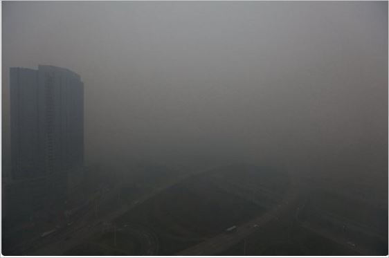 Китай не може да се бори със смога (Болниците пълни, маски няма)