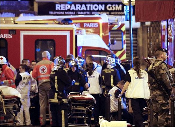 След атентатите в Париж: Франция обяви война на тероризма