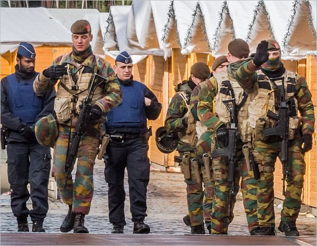 След атентатите във Франция: Милитаризира ли се Европа?