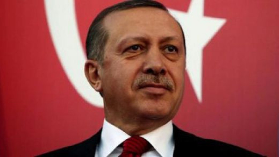 Нови разкрития за Ердоган: Стреля по кюрди, а не по ДАЕШ