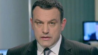 Юксел Кадриев се предаде
