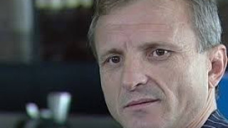 Бомба: Гриша Ганчев забърса 20-годишна изкусителка! (Виж я тук)