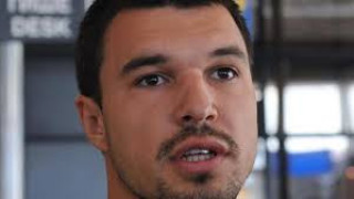 Бомба: Виж каква хубавица е сестричката на Валери Божинов! (16-годишната Михаела разцъфна)