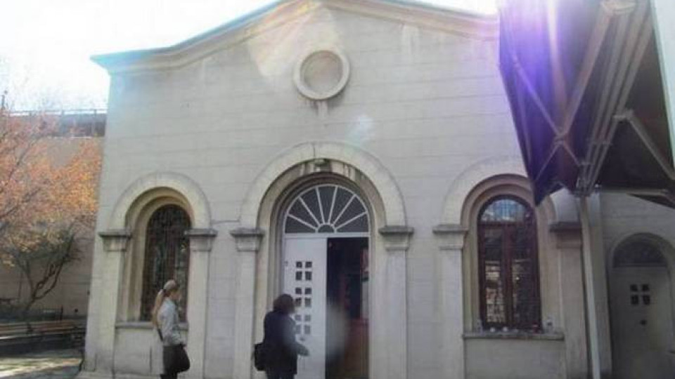 Чудо: Църква в Истанбул сбъдва желания