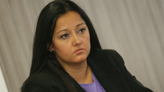 Лиляна Павлова изнагля докрай