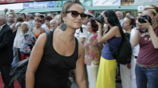 Бременността смути Радина Кърджилова