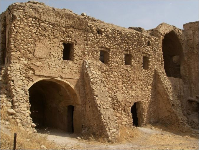 ДАЕШ с ново престъпление в Ирак (Сринаха най-стария манастир)
